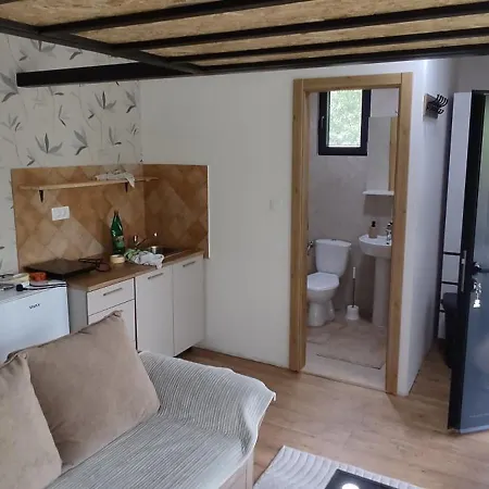 Iskra Tiny House
